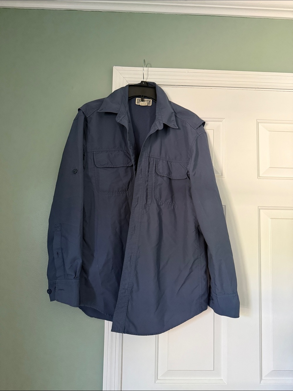 Duluth Trading Co Slate Blue Long Sleeve Button Up Shirt